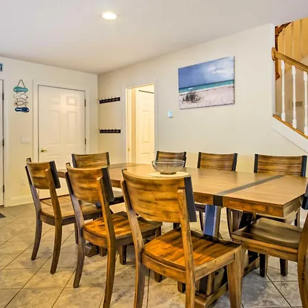Spacious Mears House -Steps From Lake Michigan!